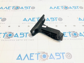 Radiator deflector blind bracket left Audi Q7 16-