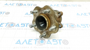 Rear left hub Nissan Rogue Sport 17-22 FWD