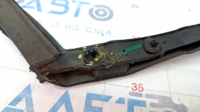 Rear right wing arch seal Ford Edge 15 - broken mount