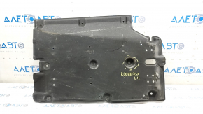 Left underbody protection Nissan Rogue Sport 17 - torn