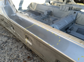 Front right quarter Honda Accord 18-22 hybrid, on the body, beige, dented threshold, bump