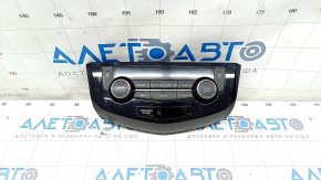 Climate control Nissan Rogue Sport 17-19 auto, dual zone, coating defect, leak