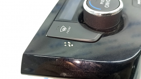 Climate control Nissan Rogue Sport 17-19 auto, dual zone, coating defect, leak