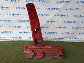 The central left body pillar of Hyundai Elantra AD 17-20 is sawn off, butts