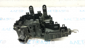 Nissan Rogue Sport 17-19 Underhood Fuse Box Housing for Square Cover