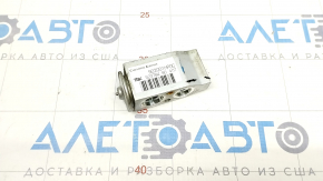 Nissan Rogue Sport 17- Air Conditioner Heater Valve