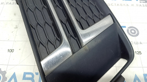 Front bumper grille left Audi A4 B9 17-19 s-line, without radar, light chrome, sand