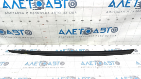 Right windshield molding Audi A4 B9 17 - cracks, torn