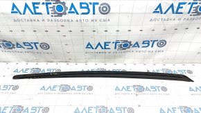 Right windshield molding Audi A4 B9 17 - cracks, torn
