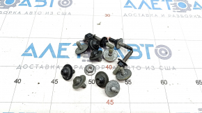 Hardware for the front right wing of the Audi A4 B9 17 - incomplete