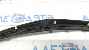 Door seal side rear left VW Touareg 11-17 rear, broken
