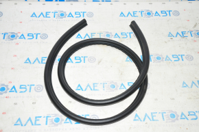 Front hood seal BMW 3 G20 19- on bumper