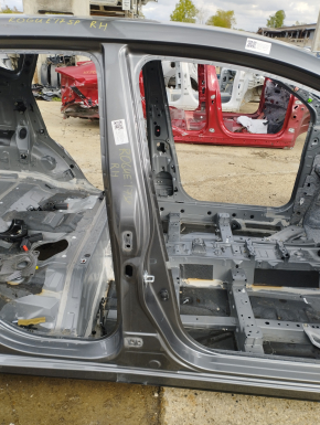 Body pillar central right Nissan Rogue Sport 17-19 on the body