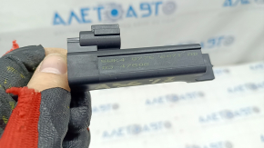 Antenna keyless Nissan Maxima A36 16-