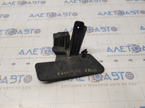 Rear right sill mudguard Ford Edge 15 - crack