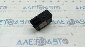 Mazda 6 USB/AUX Block 13-17 USA