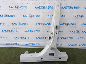 The central left body pillar of Subaru Outback 15-19 is sawed off