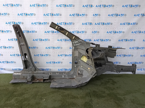 Quarter front left Jeep Cherokee KL 19-21 green, with central pillar