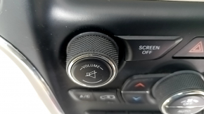 Climate control Jeep Grand Cherokee WK2 18 panel assembly, with beige trim, crack in the knob