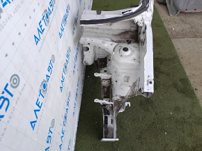 Front quarter left VW Tiguan 18-24 white