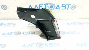 Light outer wing right Tesla Model Y 20- 4 pins, scratches