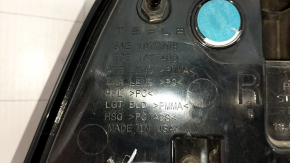 Light outer wing right Tesla Model Y 20- 4 pins, scratches
