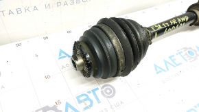 Drive axle shaft front right BMW 4 F32/33/36 14-20 AWD rusty, outer CV joint boot torn