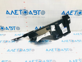 Radiator deflector left Jeep Grand Cherokee WK2 17-21 3.6
