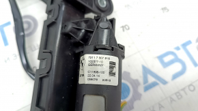 Seat belt closer front right BMW 4 F32 14-20 Coupe, broken