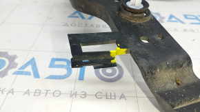 Rear bumper mount right Volvo V90 17-22 usa crack in mount