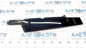 Door trim side front left Volvo V90 17-22 usa, scratches
