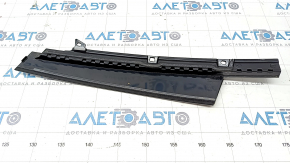 Door trim side front left Volvo V90 17-22 usa, scratches