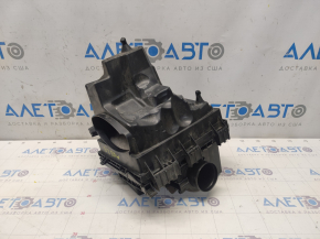 Air filter housing Ford Fusion mk5 13-20 2.5 broken edge