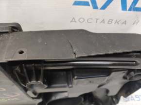 Air filter housing Ford Fusion mk5 13-20 hybrid engine cover crack
