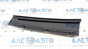 Door trim side rear left Volvo V90 17-22 usa front, scratches