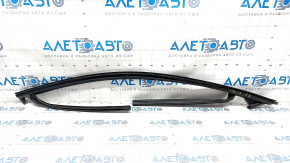 Upper door molding front right Volvo V90 17-22 usa black gloss, with glass seal