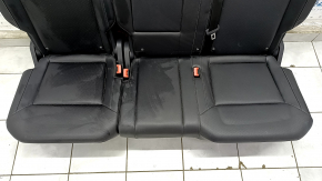 Rear row of seats 2nd row VW Atlas 18 - leather, black, scratch, broken pads, needs cleaning