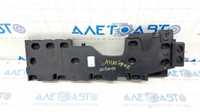 Arch trim right lower VW Atlas 18 - black, scratch