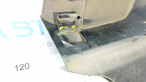 Side arch protection right Volvo V90 17-22 usa, broken mount