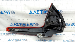 Light outer wing left Volvo V90 17-20 usa T5, T6 code: JA01, broken guide, scratches