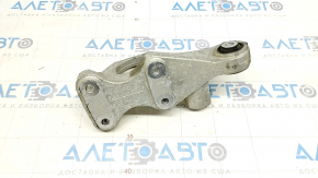 Volvo V90 17-22 usa hanger bearing bracket