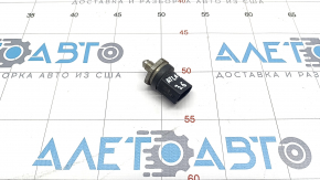 Fuel pressure sensor VW Atlas 18- 3.6 on the fuel rail