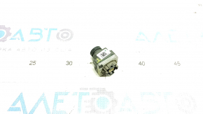 Volvo V90 17-22 usa front view camera in radiator grille