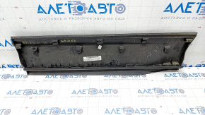 Door trim lower rear right VW Atlas 18- structure, scratches