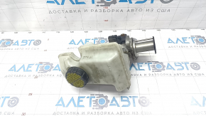 VW Atlas 18-24 Master Brake Cylinder with Reservoir