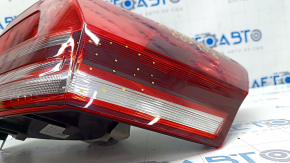 Light outer wing right VW Atlas 18-20 prerest scratches