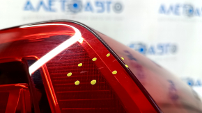 Light outer wing right VW Atlas 18-20 prerest scratches