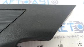 Door sill trim rear left VW Atlas 18 - black, scratches