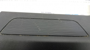 Door sill trim rear left VW Atlas 18 - black, scratches