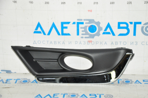 Front bumper grille left Honda CRV 17-19 under fog lights with chrome molding